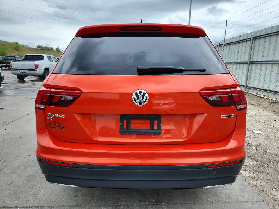 54867886 :رقم المزاد ، 3VV2B7AX5KM103892 vin ، 2019 Volkswagen Tiguan مزاد بيع