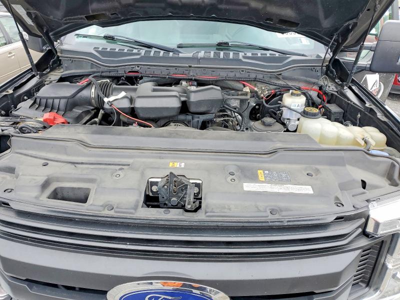 53303926 :رقم المزاد ، 1FDBF2B66KED49623 vin ، 2019 Ford F250 مزاد بيع