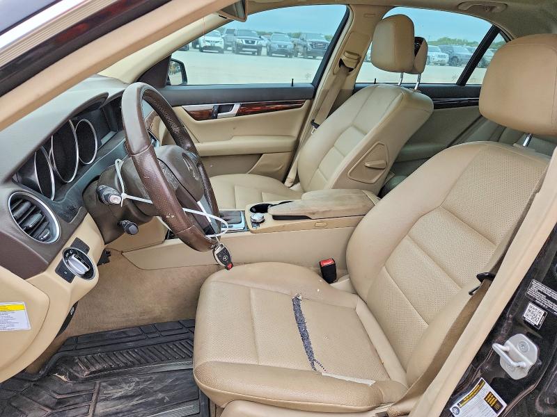 Продажа на аукционе авто 2014 Mercedes-benz C, vin: WDDGF4HB8EA937387, номер лота: 52780096