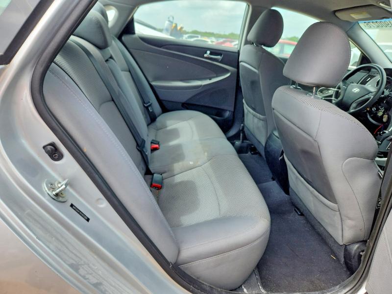 2013 Hyundai Sonata მანქანა იყიდება აუქციონზე, vin: 5NPEB4AC9DH805990, აუქციონის ნომერი: 54900276