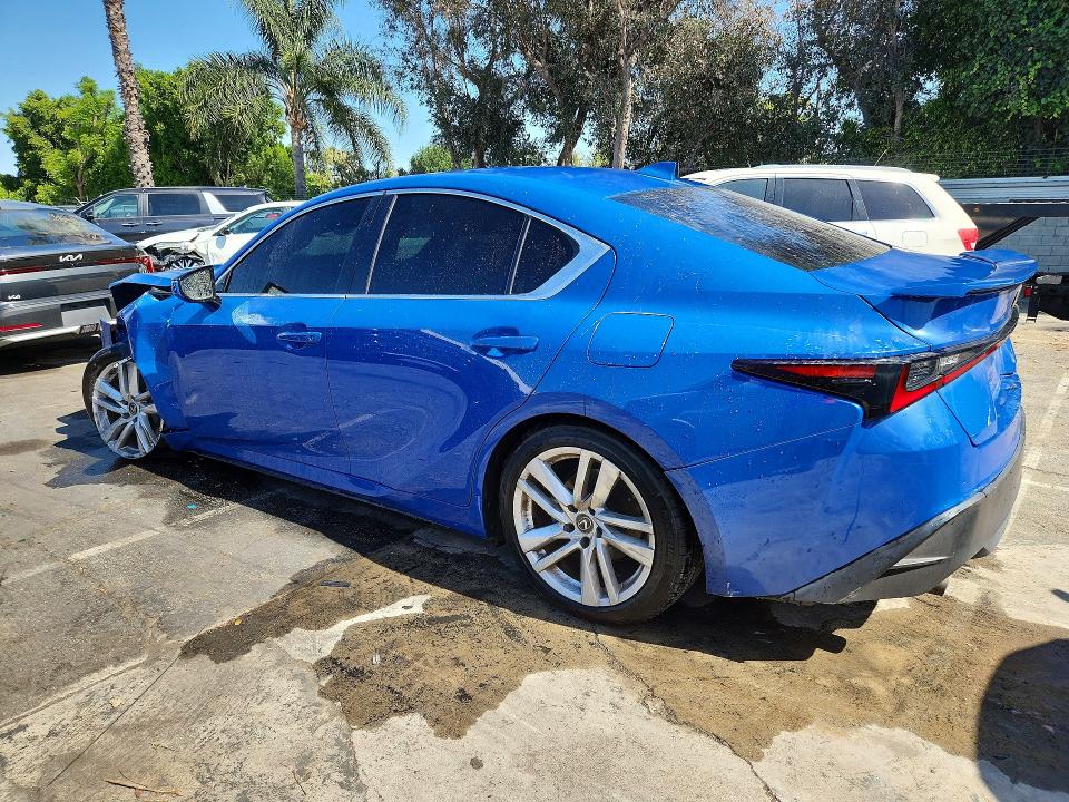 Продажа на аукционе авто 2021 Lexus Is, vin: JTHAA1D28M5116413, номер лота: 53945046