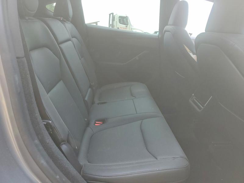 52313686 :رقم المزاد ، 7SAYGDED2TA660399 vin ، 2026 Tesla Model Y مزاد بيع
