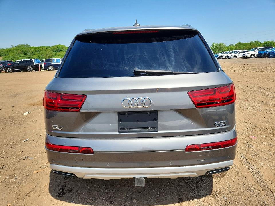 Продажа на аукционе авто 2018 Audi Q7, vin: WA1VAAF79JD001603, номер лота: 55131036