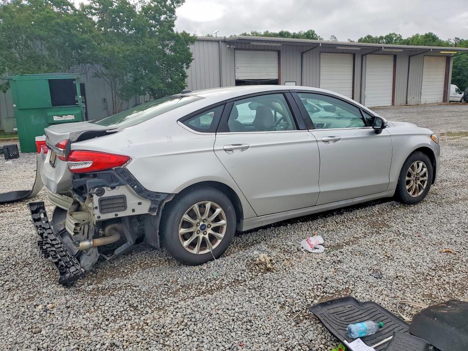 54957566 :رقم المزاد ، 3FA6P0G74HR184076 vin ، 2017 Ford Fusion مزاد بيع