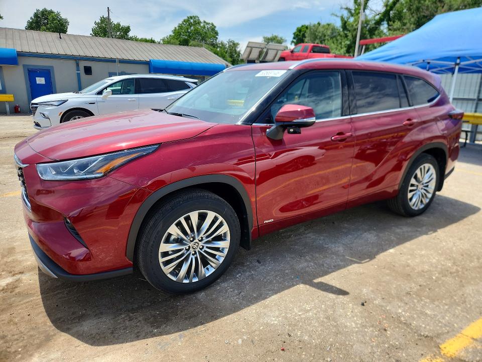 53569146 :رقم المزاد ، 5TDEBRCH0TS705145 vin ، 2026 Toyota Highlander Hybrid مزاد بيع