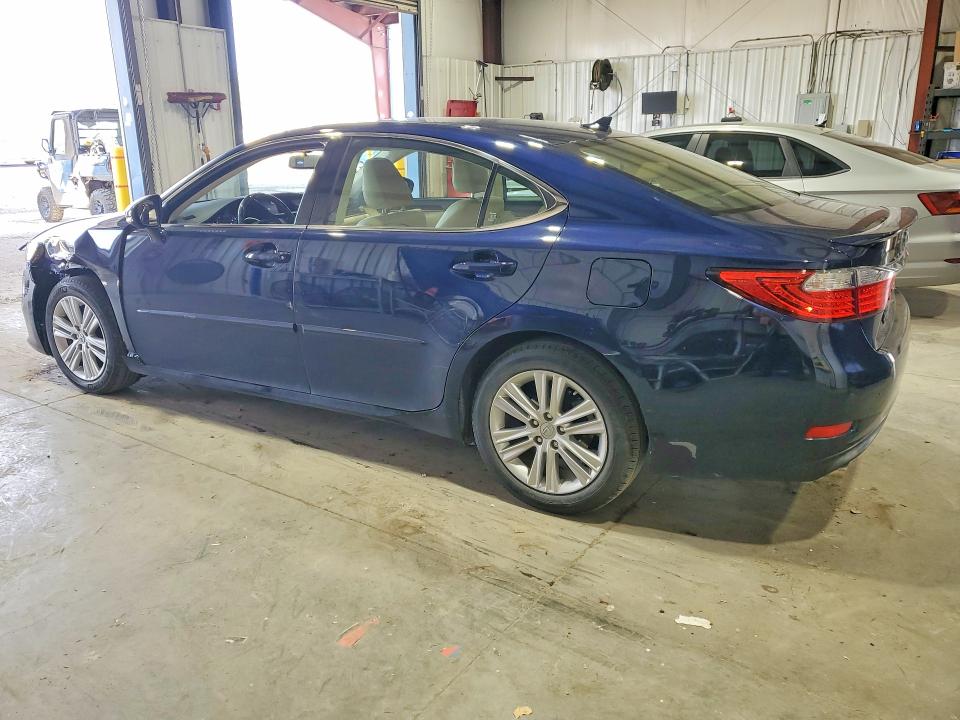 53123646 :رقم المزاد ، JTHBK1GG1E2106432 vin ، 2014 Lexus Es مزاد بيع