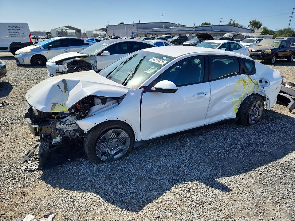 Продажа на аукционе авто 2025 Kia K4, vin: 3KPFT4DE6SE141437, номер лота: 54257676