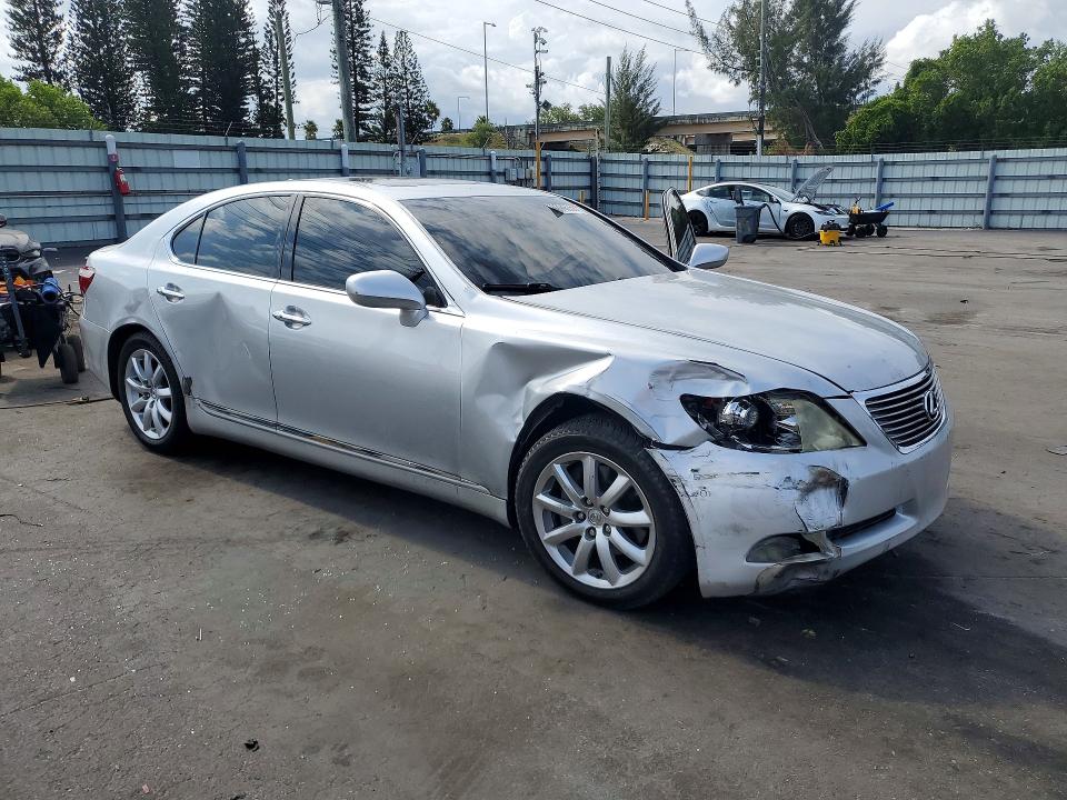 52946056 :رقم المزاد ، JTHBL46FX75042772 vin ، 2007 Lexus Ls مزاد بيع