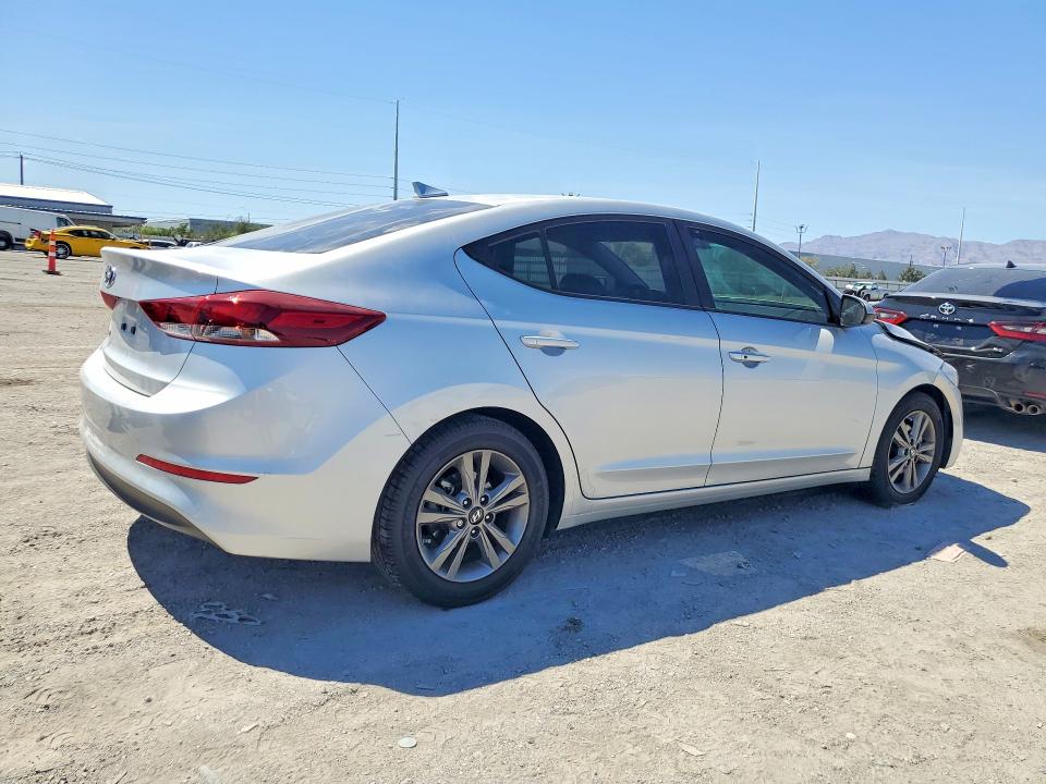 Продажа на аукционе авто 2018 Hyundai Elantra, vin: 5NPD84LF8JH234523, номер лота: 52839256
