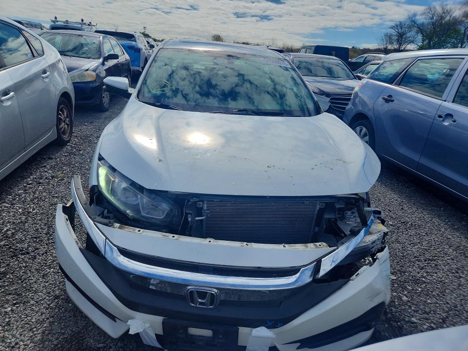 Aukcja sprzedaży 2018 Honda Civic, vin: 2HGFC2F72JH575782, numer aukcji: 51506976