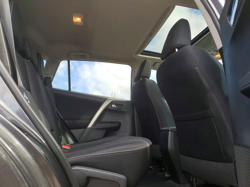 Продаж на аукціоні авто 2015 Toyota Rav4, vin: 2T3RFREV2FW351012, номер лоту: 53196726