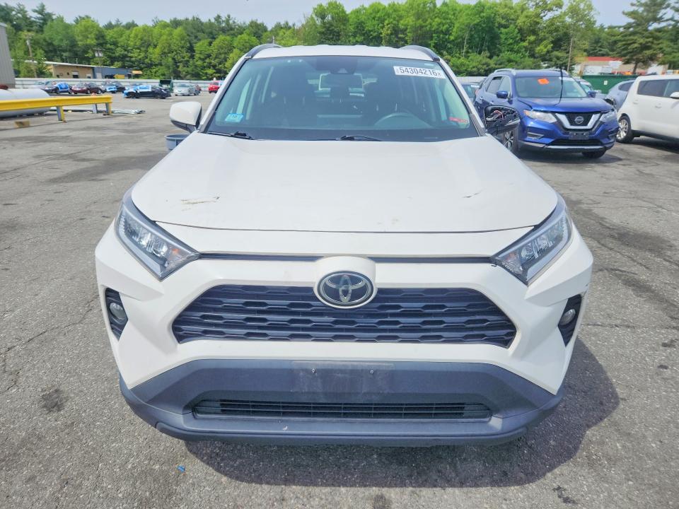 2021 Toyota Rav4 მანქანა იყიდება აუქციონზე, vin: 2T3W1RFV0MW111678, აუქციონის ნომერი: 54304216