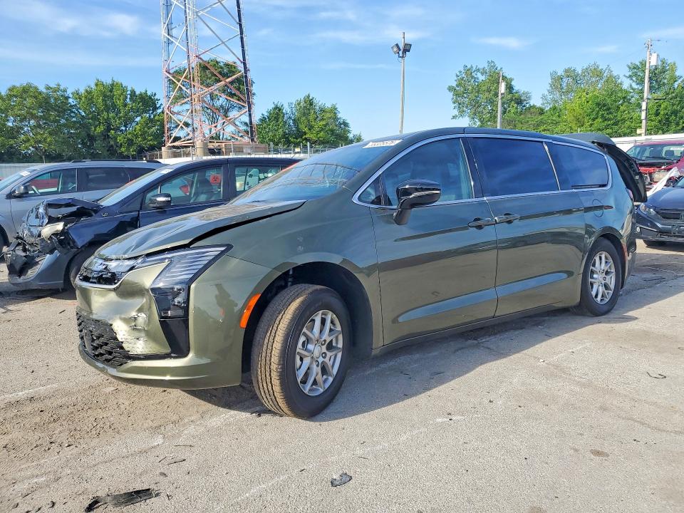 Auction sale of the 2027 Chrysler Pacifica, vin: 2C4RC1BG9VR556058, lot number: 55325576
