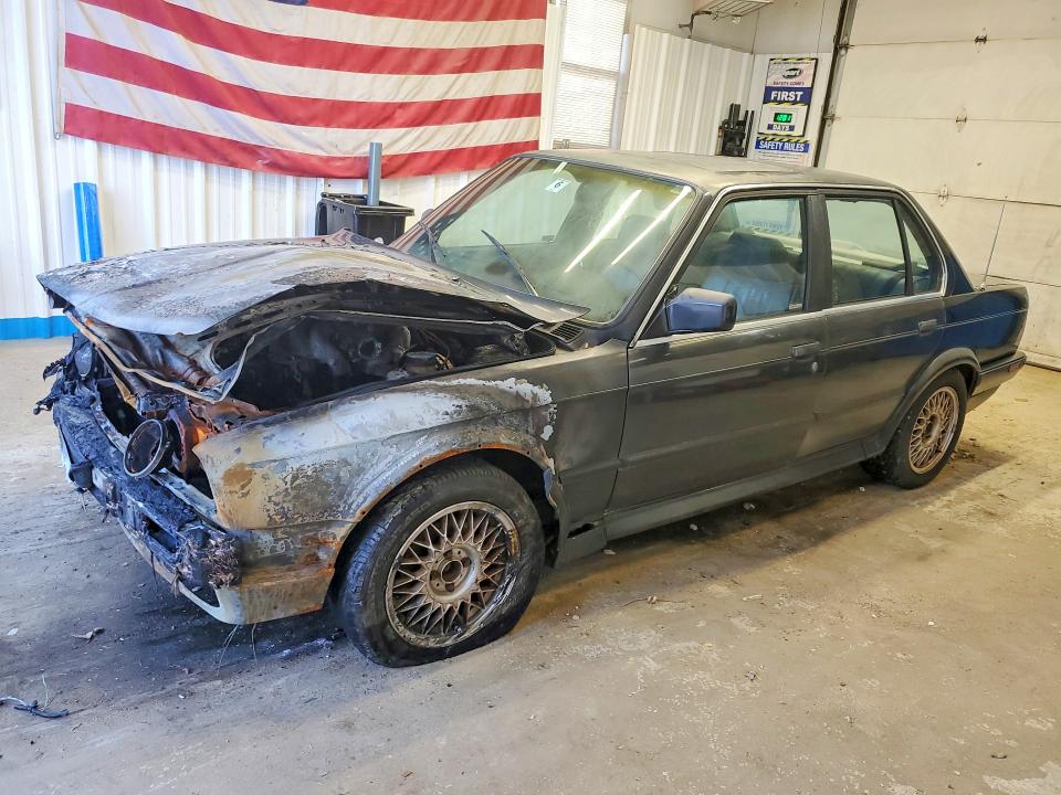 53266836 :رقم المزاد ، WBAAE0319MED52707 vin ، 1991 Bmw 325 مزاد بيع