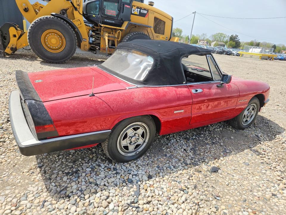 Продажа на аукционе авто 1988 Alfa Romeo Spider, vin: ZARBA5586J1058147, номер лота: 52884946