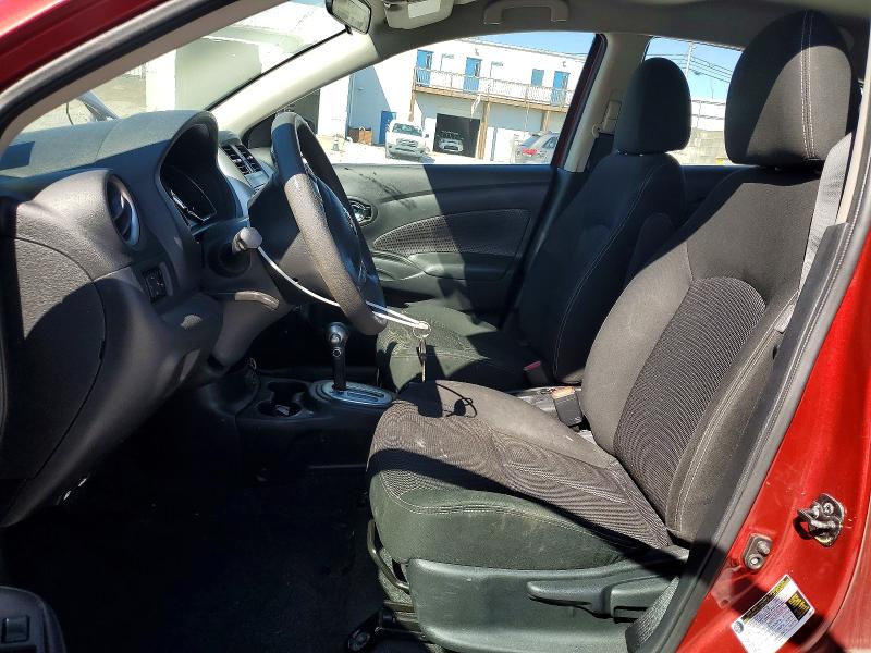 52941196 :رقم المزاد ، 3N1CN7AP0JL864119 vin ، 2018 Nissan Versa مزاد بيع