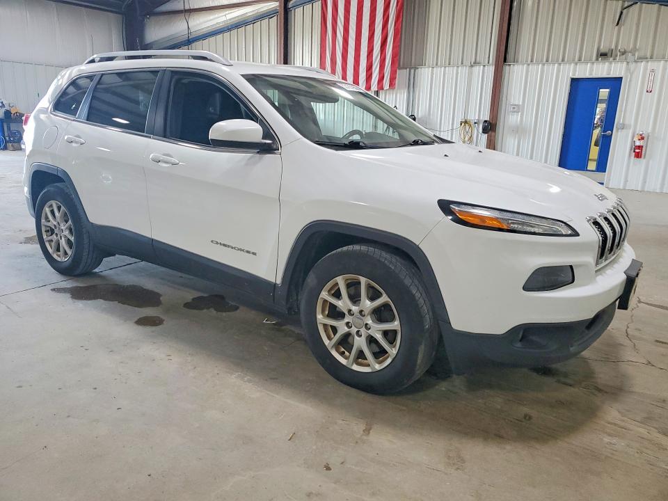 2017 Jeep Cherokee მანქანა იყიდება აუქციონზე, vin: 1C4PJMCS4HW567885, აუქციონის ნომერი: 53167956