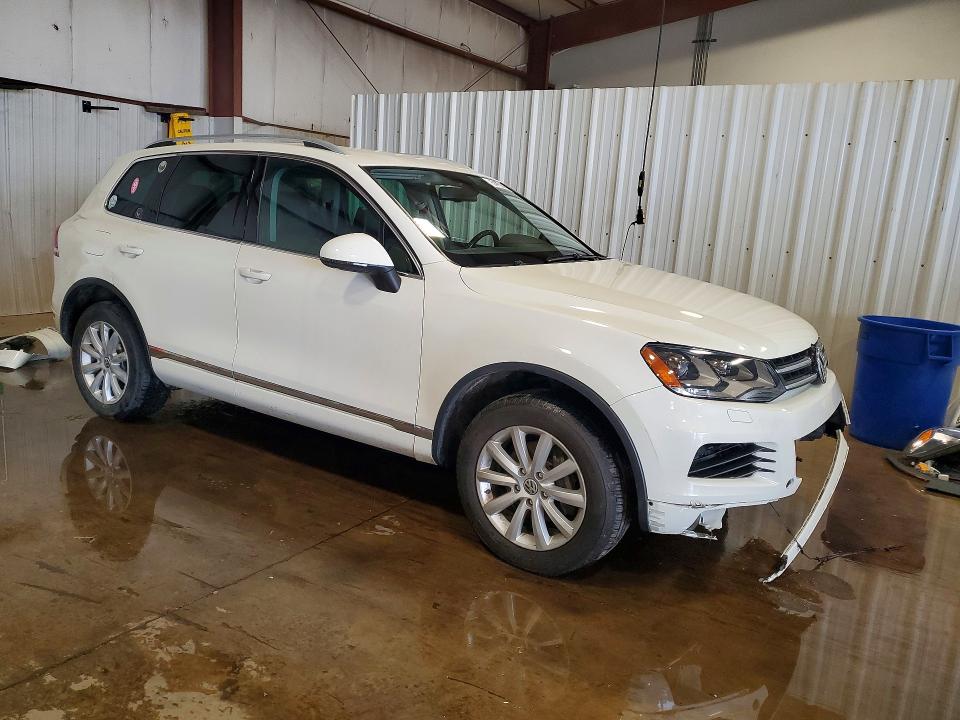 Продажа на аукционе авто 2011 Volkswagen Touareg, vin: WVGFF9BP8BD003193, номер лота: 54756466
