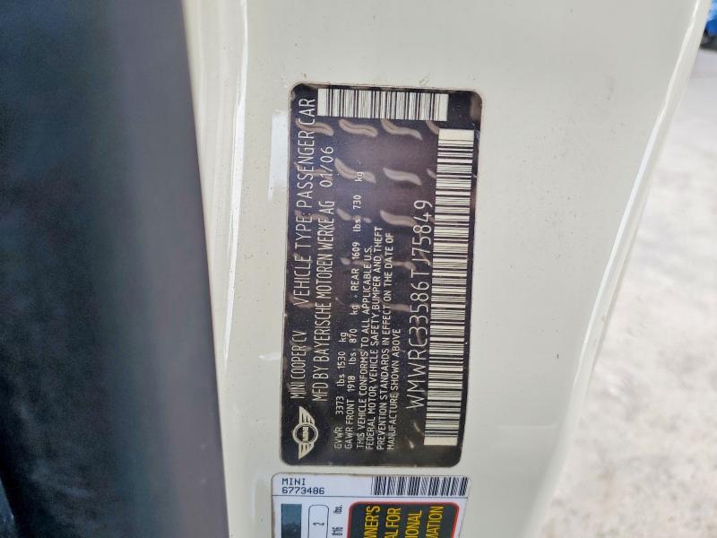 2006 Mini Cooper მანქანა იყიდება აუქციონზე, vin: WMWRC33586TJ75849, აუქციონის ნომერი: 53065236