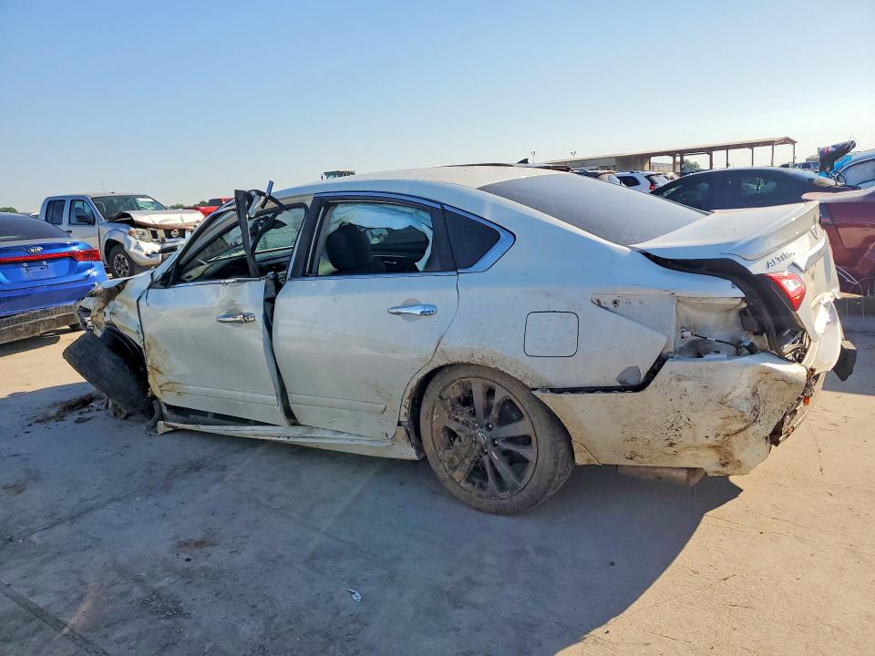 Продаж на аукціоні авто 2016 Nissan Altima, vin: 1N4AL3AP4GC109889, номер лоту: 52270726