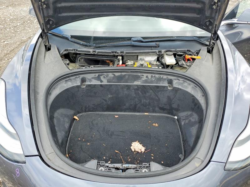 53701186 :رقم المزاد ، 5YJ3E1EB4JF128999 vin ، 2018 Tesla Model 3 مزاد بيع