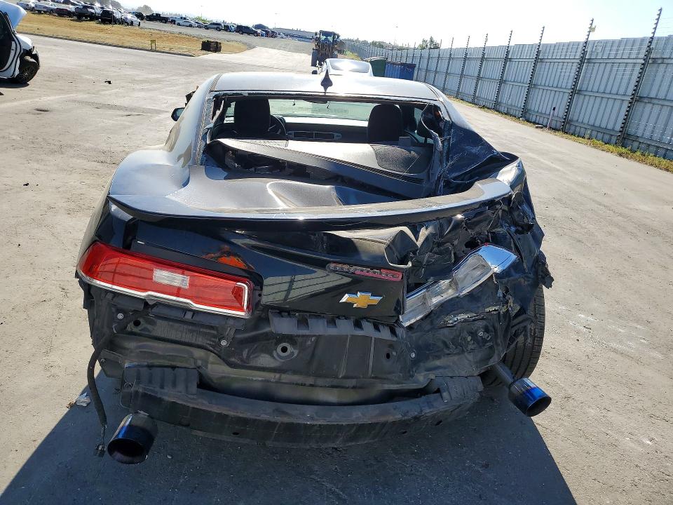 54717646 :رقم المزاد ، 2G1FB1E33F9213500 vin ، 2015 Chevrolet Camaro مزاد بيع