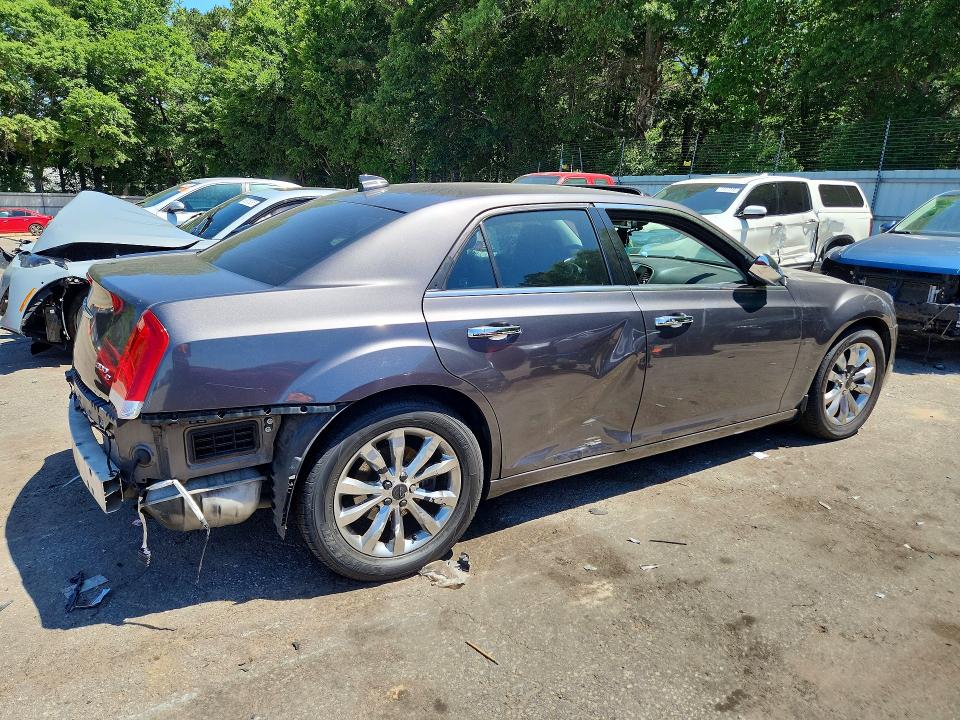 2015 Chrysler 300c მანქანა იყიდება აუქციონზე, vin: 2C3CCAKG6FH814425, აუქციონის ნომერი: 53593456