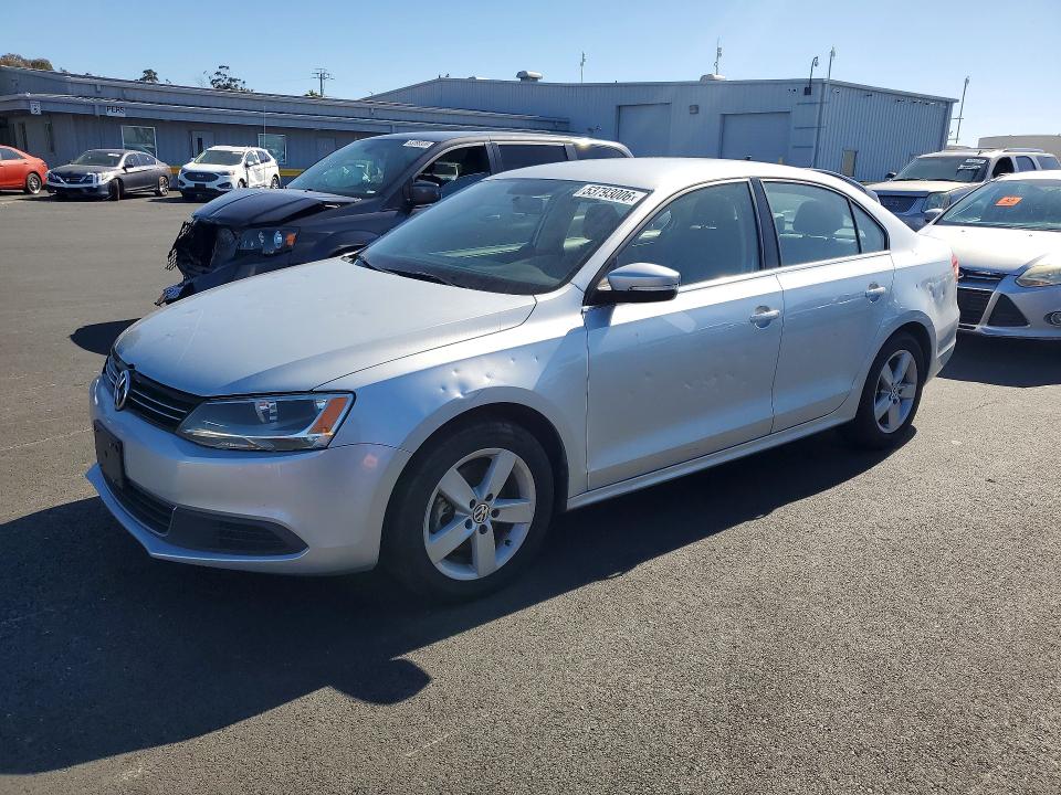 2014 Volkswagen Jetta მანქანა იყიდება აუქციონზე, vin: 3VWLL7AJ4EM269849, აუქციონის ნომერი: 53793006