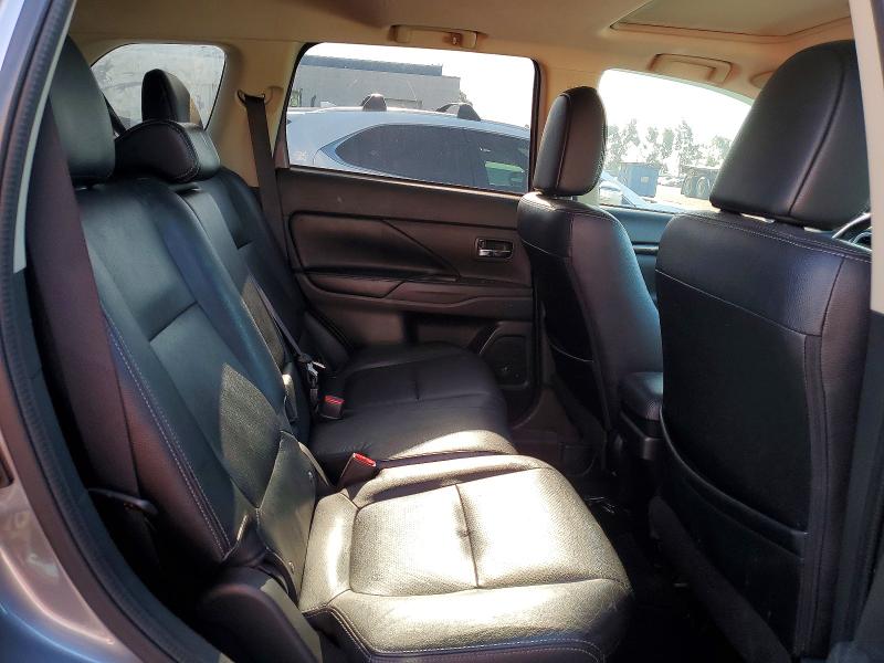 Продажа на аукционе авто 2016 Mitsubishi Outlander, vin: JA4JZ4AX2GZ056342, номер лота: 52768716