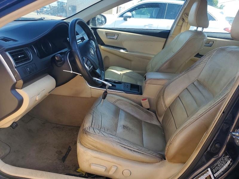 55254356 :رقم المزاد ، 4T4BF1FK1FR468067 vin ، 2015 Toyota Camry مزاد بيع
