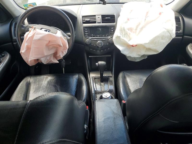 2005 Honda Accord მანქანა იყიდება აუქციონზე, vin: 1HGCM66555A076906, აუქციონის ნომერი: 53400536
