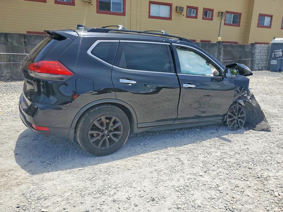 Aukcja sprzedaży 2017 Nissan Rogue, vin: 5N1AT2MT4HC826240, numer aukcji: 52724646