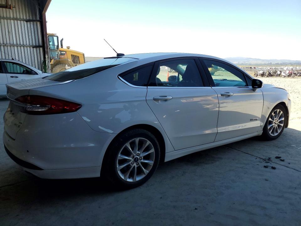 Продаж на аукціоні авто 2017 Ford Fusion, vin: 3FA6P0LU4HR319133, номер лоту: 53051786