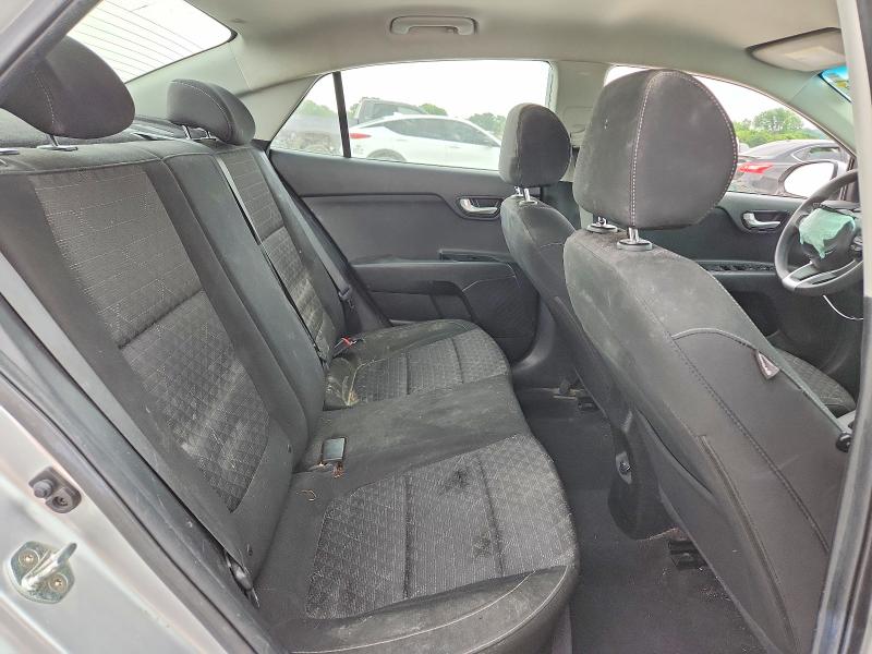 55346636 :رقم المزاد ، 3KPA24AB3JE076777 vin ، 2018 Kia Rio مزاد بيع
