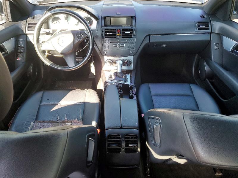 49391126 :رقم المزاد ، WDDGF81X58F062421 vin ، 2008 Mercedes-benz C مزاد بيع