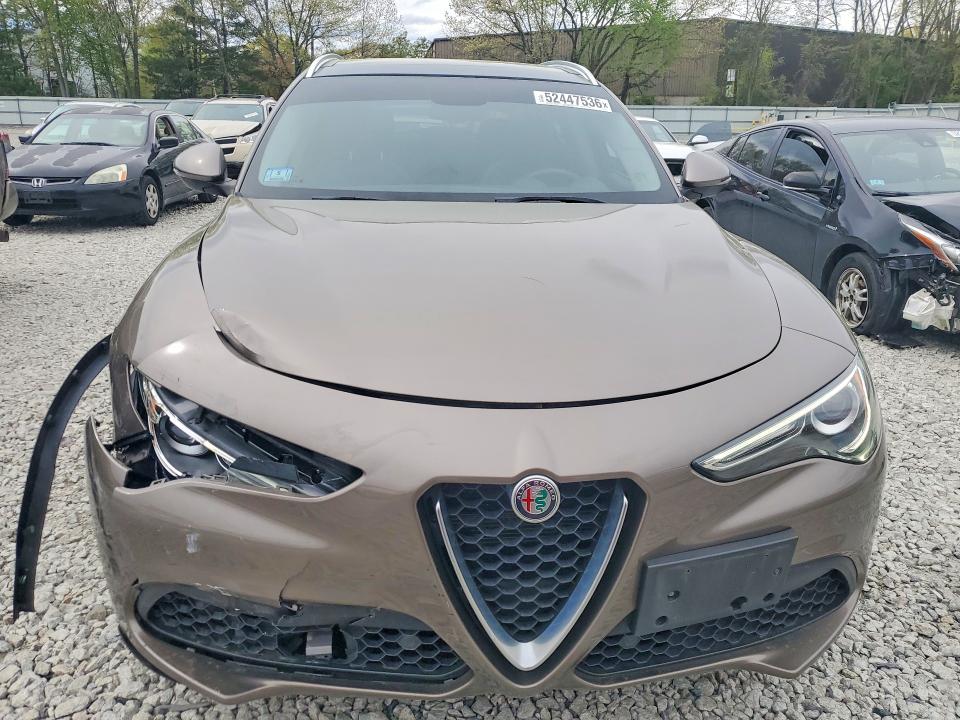52447536 :رقم المزاد ، ZASPAKBN7K7C34217 vin ، 2019 Alfa Romeo Stelvio مزاد بيع