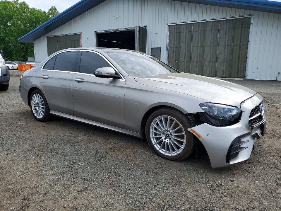 54669016 :رقم المزاد ، W1KZF8EB9NB026158 vin ، 2022 Mercedes-benz E مزاد بيع