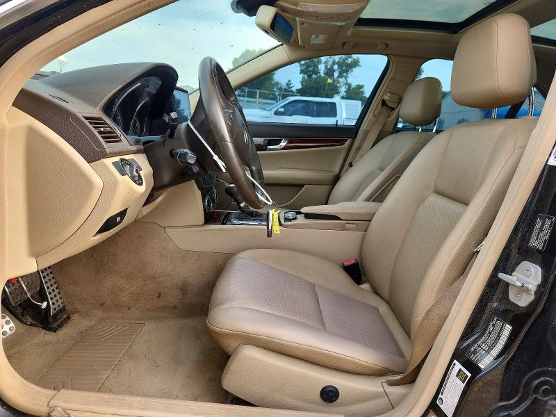 53415846 :رقم المزاد ، WDDGF8BB5AR088380 vin ، 2010 Mercedes-benz C مزاد بيع