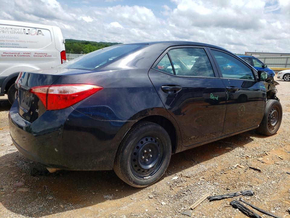 2018 Toyota Corolla მანქანა იყიდება აუქციონზე, vin: 2T1BURHE6JC074337, აუქციონის ნომერი: 54947316