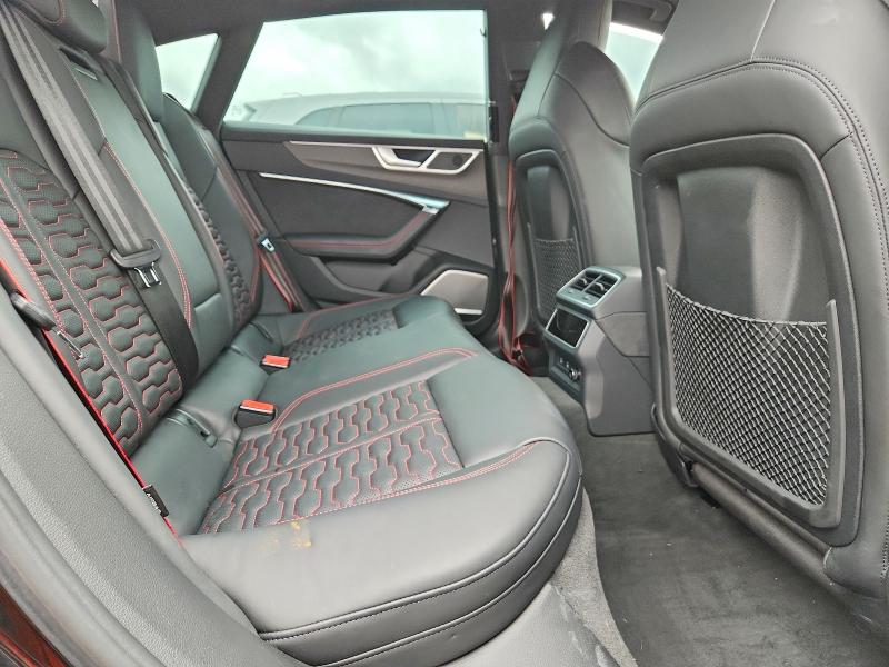 54176836 :رقم المزاد ، WUAPCBF25NN905650 vin ، 2022 Audi Rs7 مزاد بيع