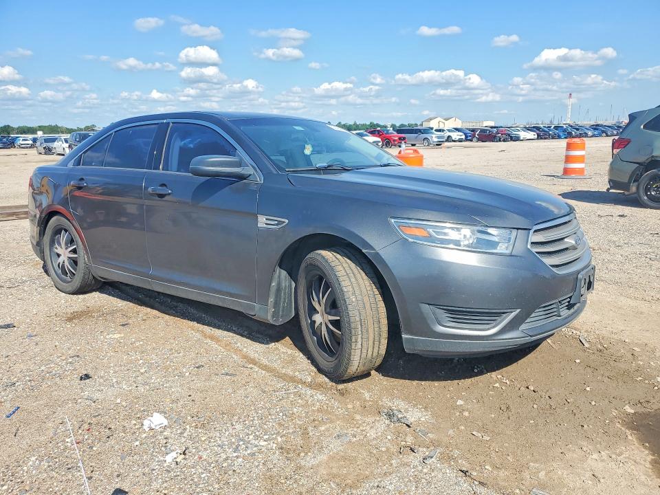 53190826 :رقم المزاد ، 1FAHP2D88JG133324 vin ، 2018 Ford Taurus مزاد بيع