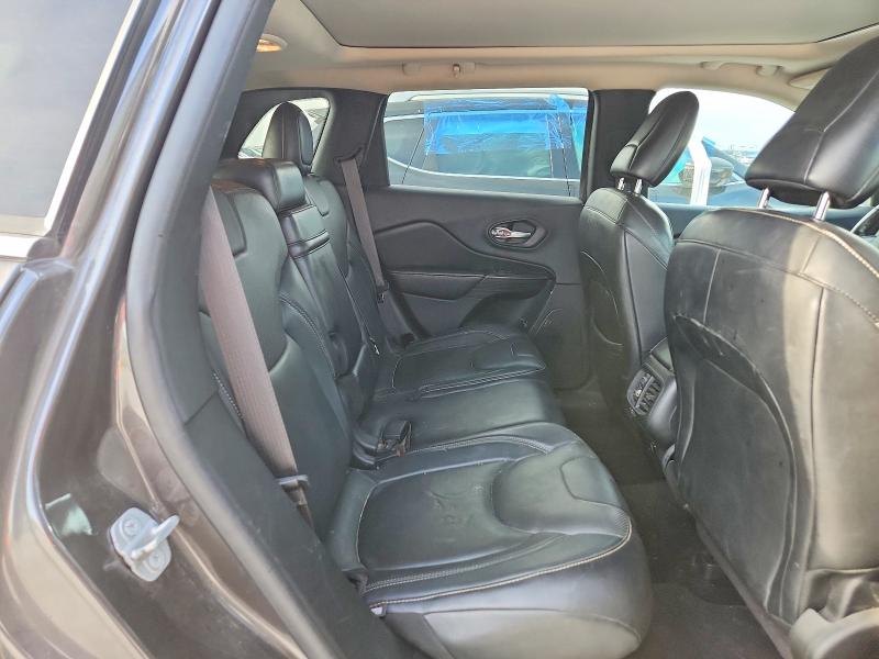 55301976 :رقم المزاد ، 1C4PJMDS0EW196878 vin ، 2014 Jeep Cherokee مزاد بيع