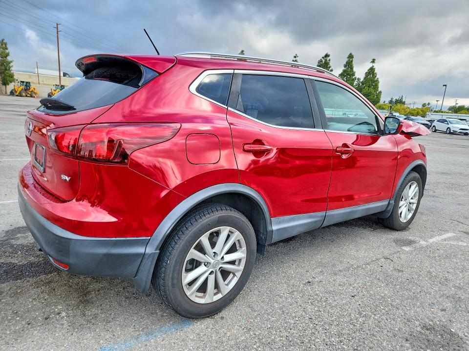 Продажа на аукционе авто 2018 Nissan Rogue Sport, vin: JN1BJ1CP8JW191589, номер лота: 52529946