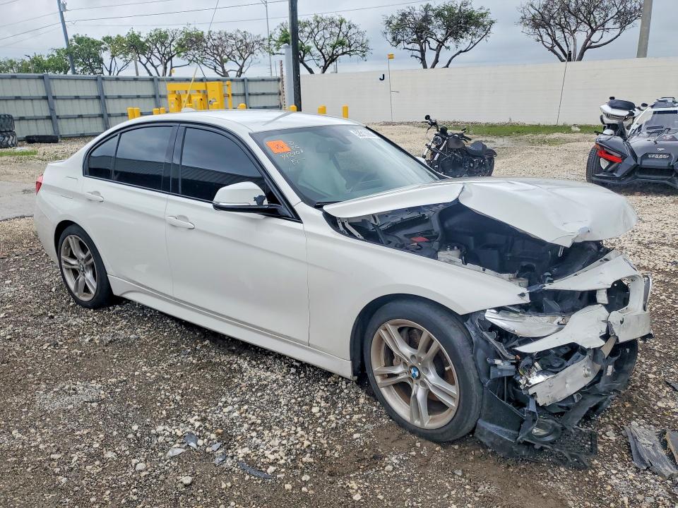 52013966 :رقم المزاد ، WBA8E9C56GK647465 vin ، 2016 Bmw 328 مزاد بيع