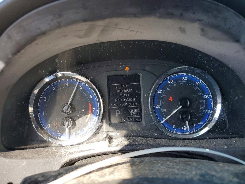 52016996 :رقم المزاد ، 5YFBURHE3HP576328 vin ، 2017 Toyota Corolla مزاد بيع