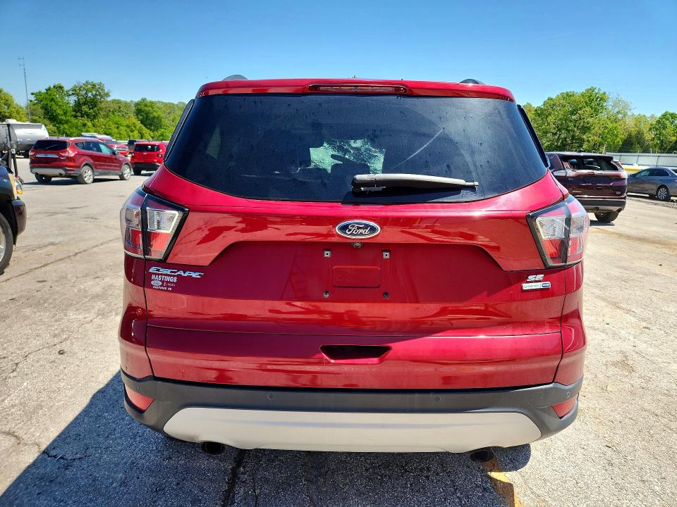2017 Ford Escape მანქანა იყიდება აუქციონზე, vin: 1FMCU9G94HUD96413, აუქციონის ნომერი: 51845866