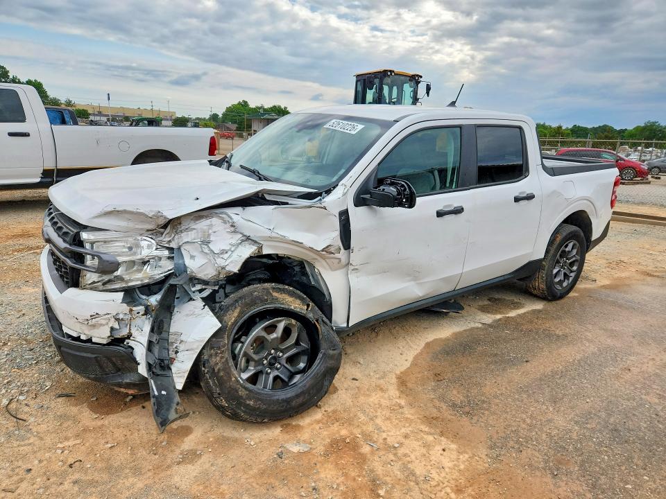 Продаж на аукціоні авто 2024 Ford Maverick, vin: 3FTTW8H93RRA86124, номер лоту: 52610226