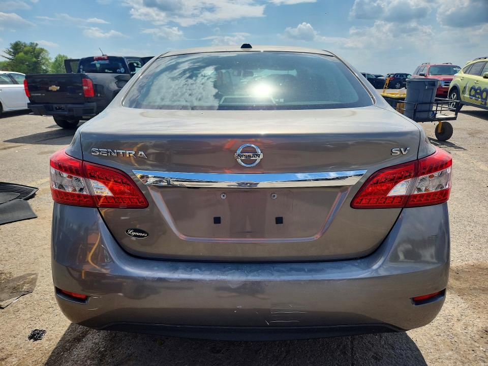 2015 Nissan Sentra მანქანა იყიდება აუქციონზე, vin: 3N1AB7AP1FY340715, აუქციონის ნომერი: 54341506
