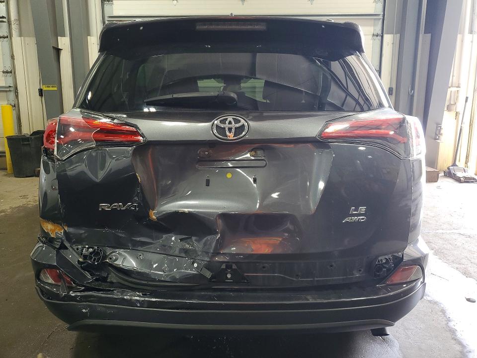 Продаж на аукціоні авто 2018 Toyota Rav4, vin: JTMBFREV1JJ749045, номер лоту: 52822366