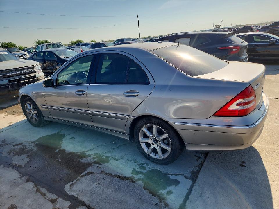 53335376 :رقم المزاد ، WDBRF54H77F875214 vin ، 2007 Mercedes-benz C مزاد بيع